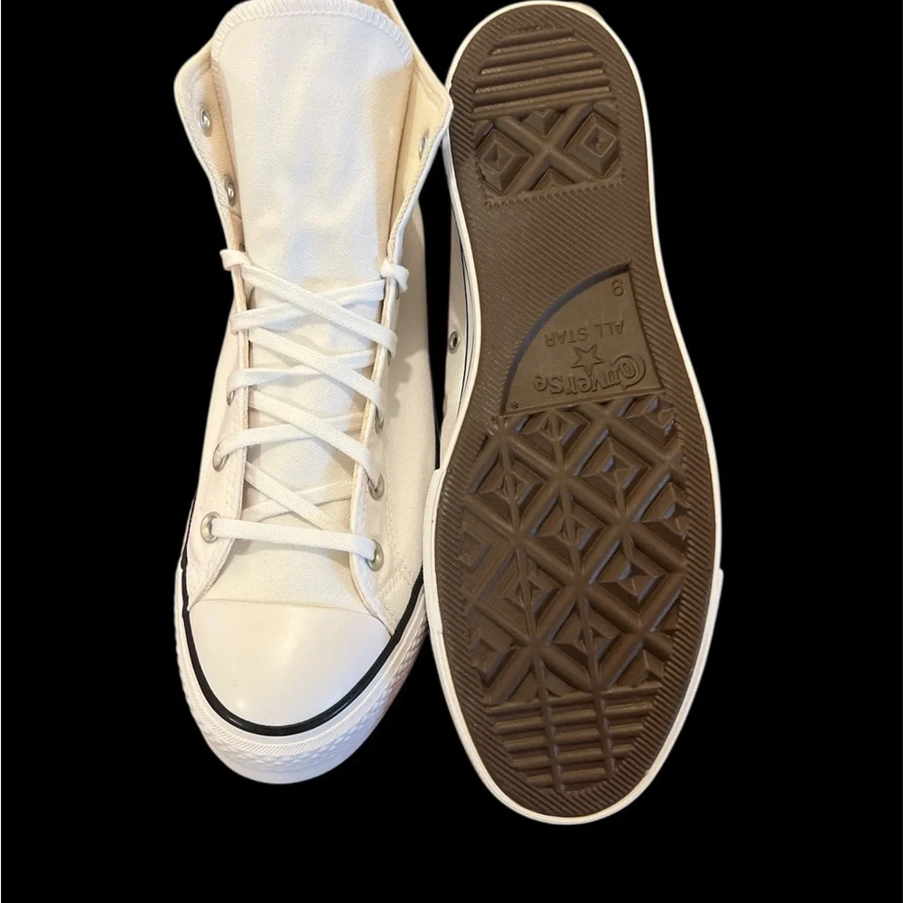 Size 11 - Converse Chuck Taylor All Star‎ Platform High White brand new